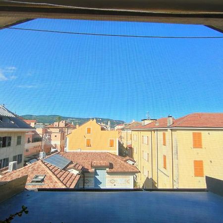 Il Gioiello Di Pietra Apartamento Pietra Ligure Exterior foto
